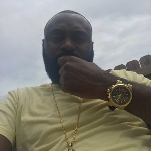 Meet your Posher, Cary